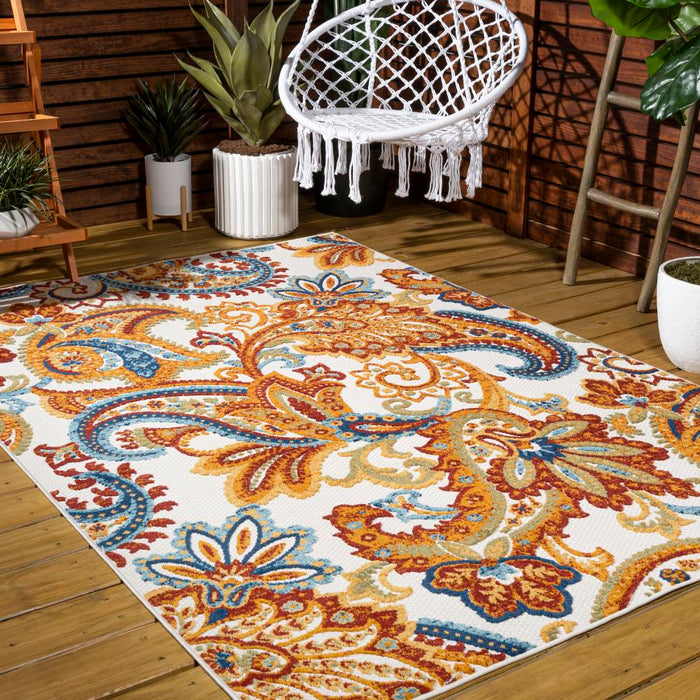 Christchurch Gordes Paisley High-Low Indoor/Outdoor Area Rug