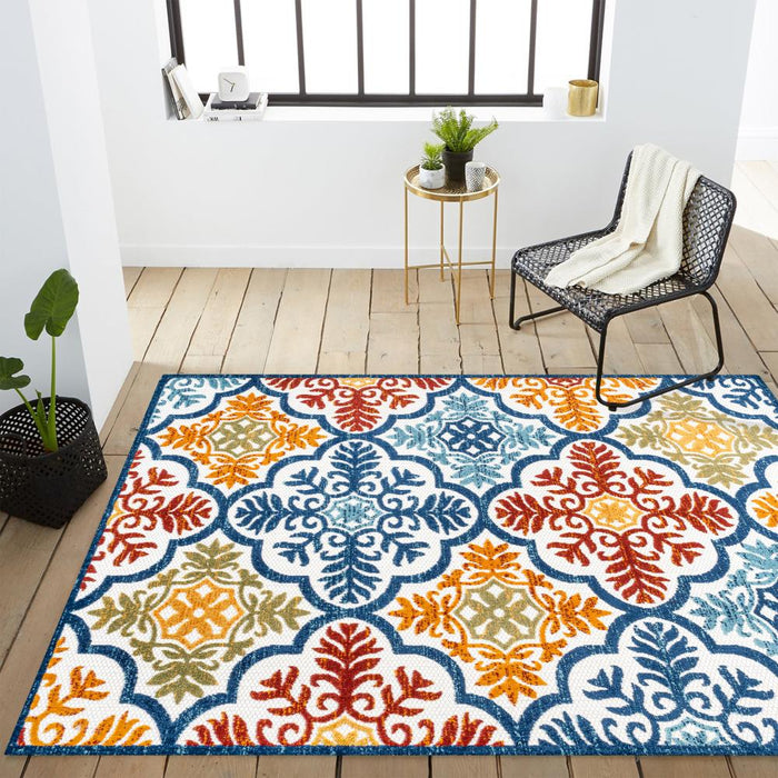 Hamilton Cassis Ornate Ogee Trellis Area Rug