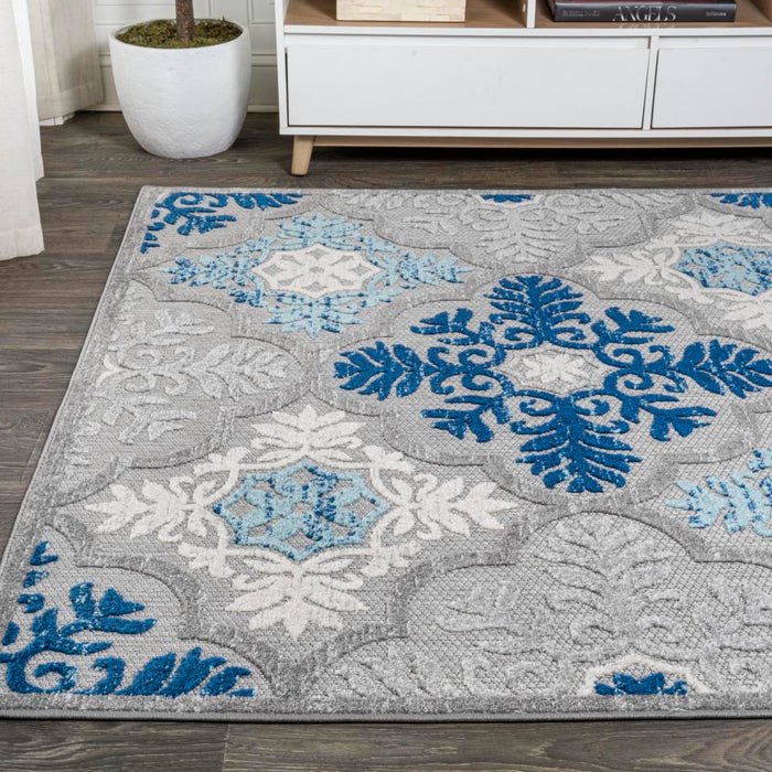 Hamilton Cassis Ornate Ogee Trellis Area Rug