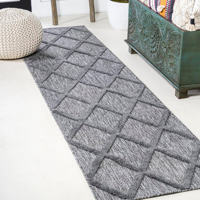 Oswald diamond Trellis Indoor/outdoor Area Rug