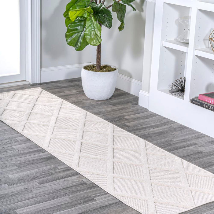 Oswald diamond Trellis Indoor/outdoor Area Rug