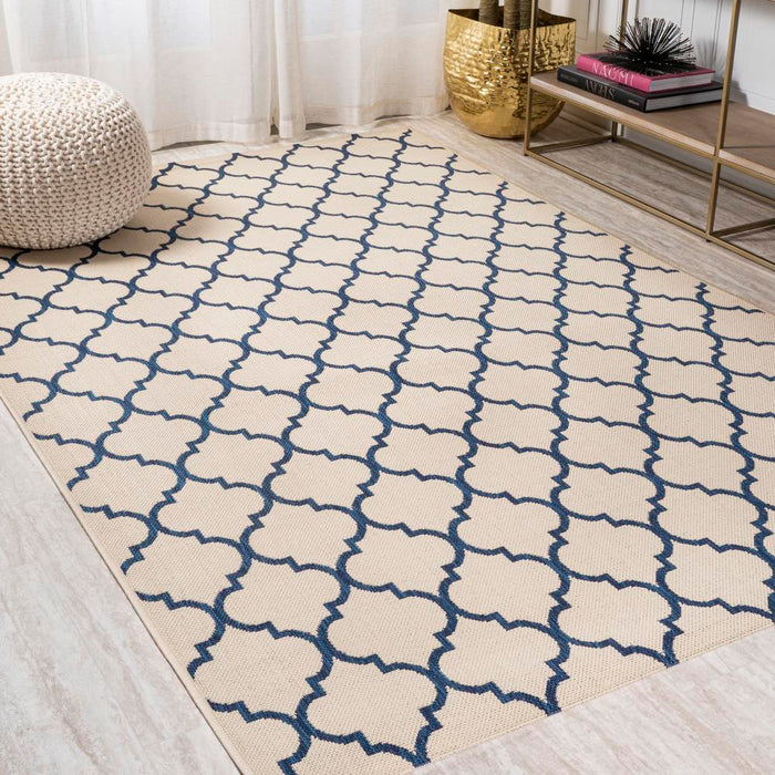 Loire Arabesque Ogee Trellis Indoor/Outdoor Area Rug