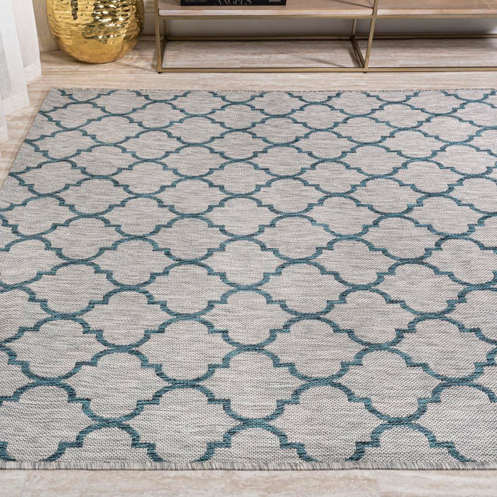 Loire Arabesque Ogee Trellis Indoor/Outdoor Area Rug