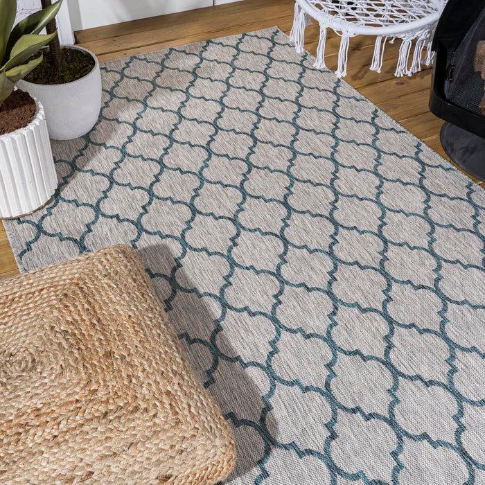 Loire Arabesque Ogee Trellis Indoor/Outdoor Area Rug